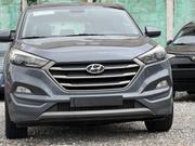 Hyundai Tucson SE AWD 2018 Gray for sale