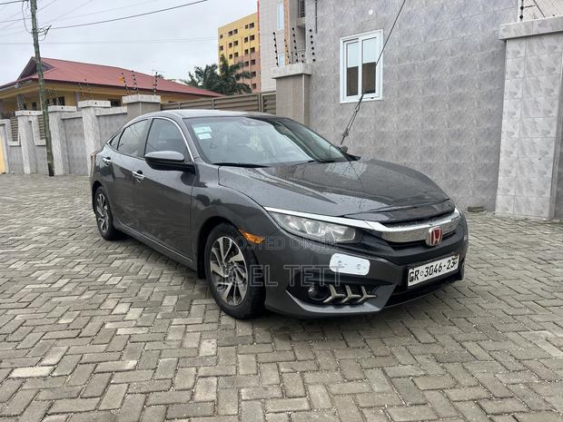 Honda Civic 2018 Gray
