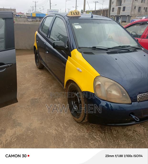 Toyota Yaris 2005 Blue