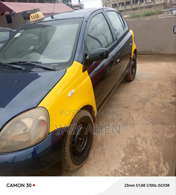 Toyota Yaris 2005 Blue