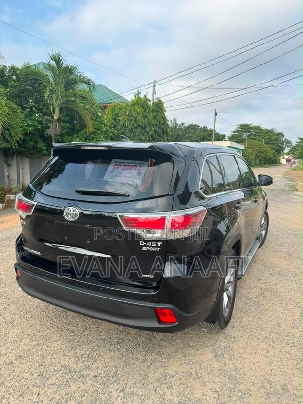 Toyota Highlander 2016 Black
