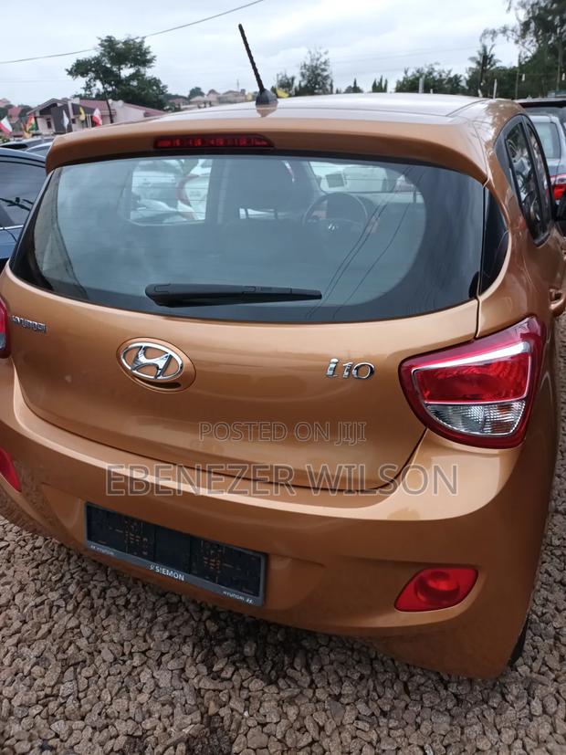 Hyundai I10 2012 Brown