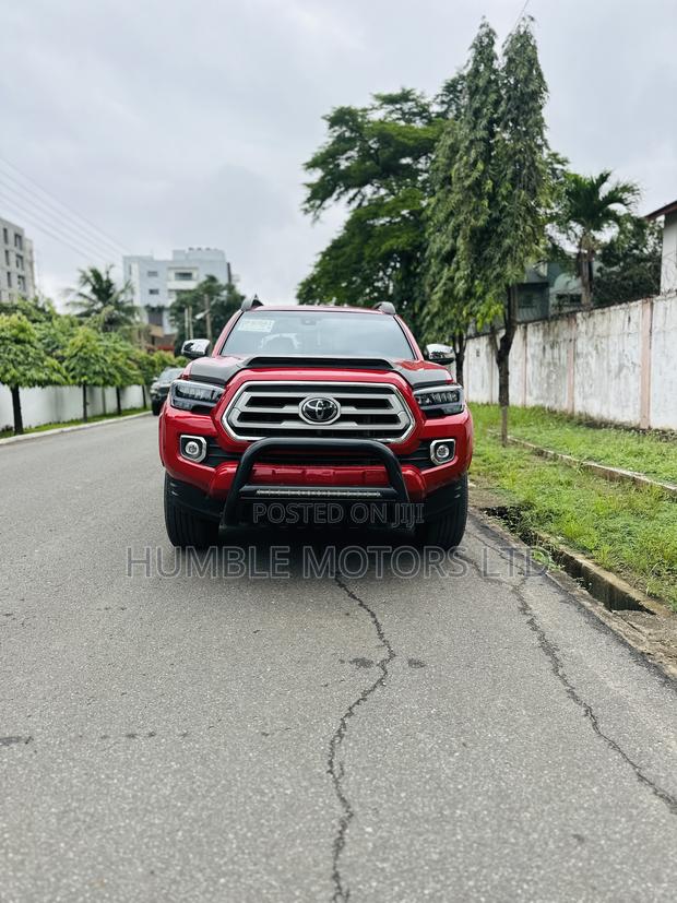 Toyota Tacoma 2020 Red