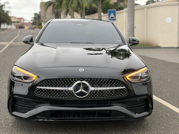 Mercedes-Benz C300 2024 Black