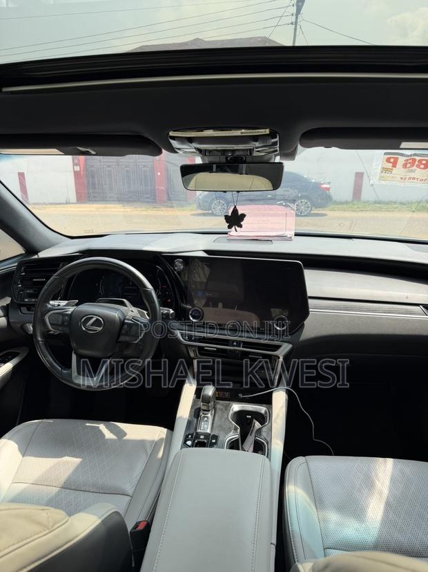 New Lexus RX 350h AWD 2024 Silver