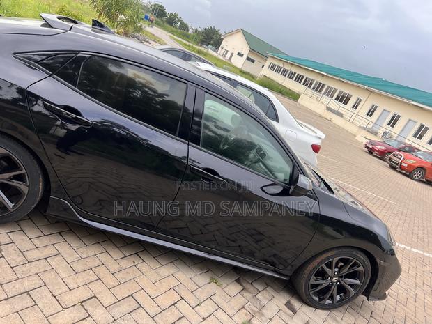 Honda Civic Sport 4dr Hatchback (1.5L 4cyl) 2017 Black