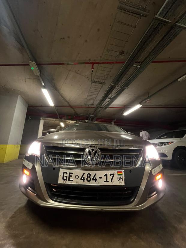 Volkswagen CC 2012 Silver
