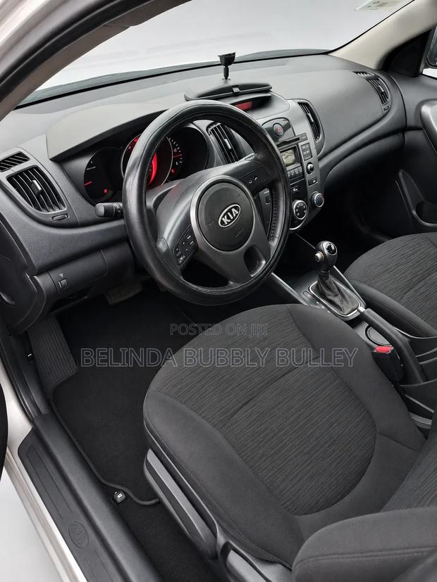 Kia Cerato 2012 Silver