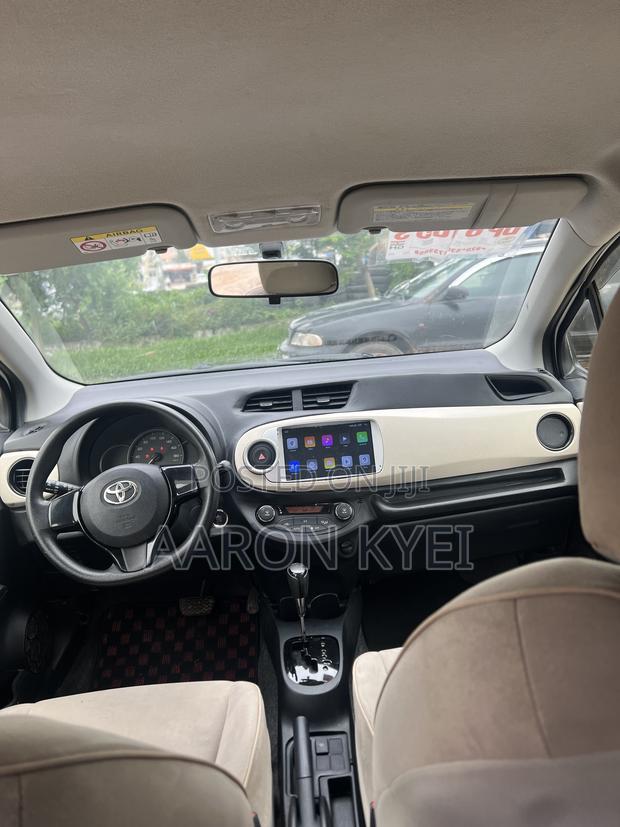 Toyota Vitz 1.3 AWD 3dr 2014 White