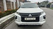 Mitsubishi L200 2022 White for sale
