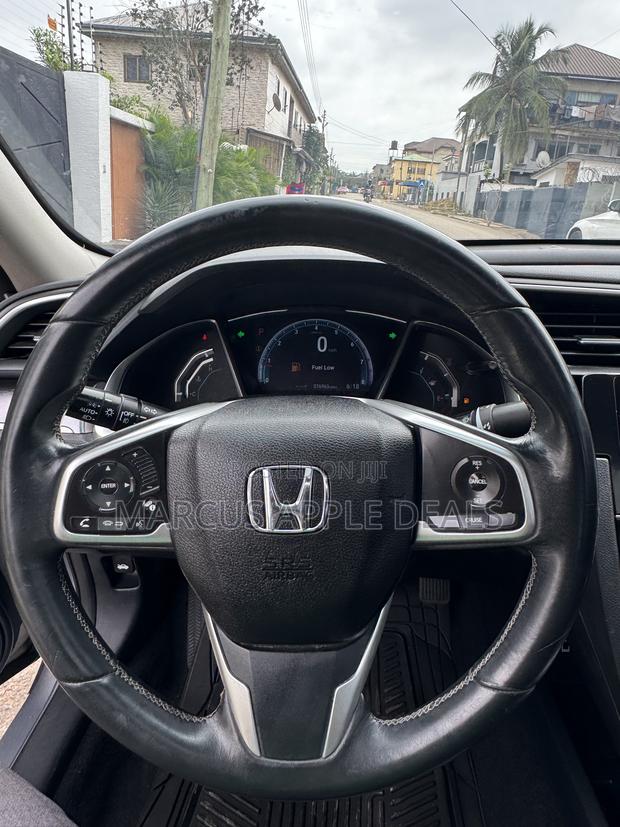 Honda Civic 2017 Silver