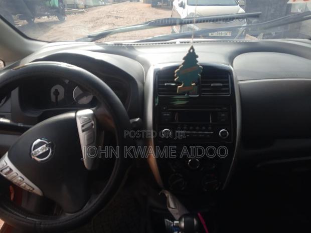 Nissan Note 2015 Red