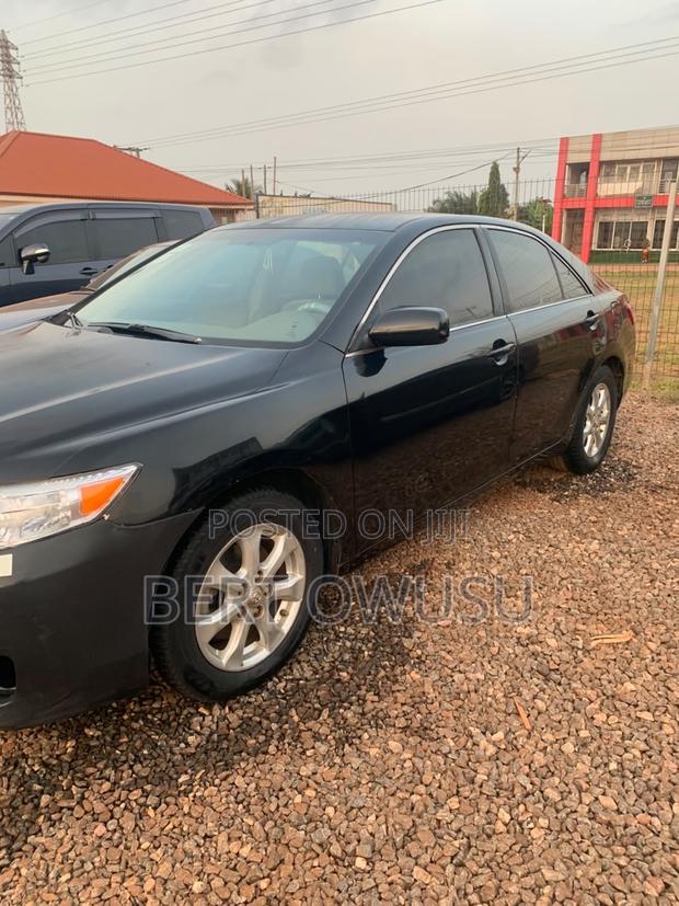 Toyota Camry 2010 Black