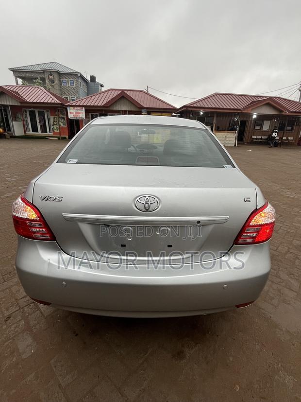 Toyota Vios 2012 Silver