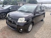 Toyota Sienta 2013 Brown for sale