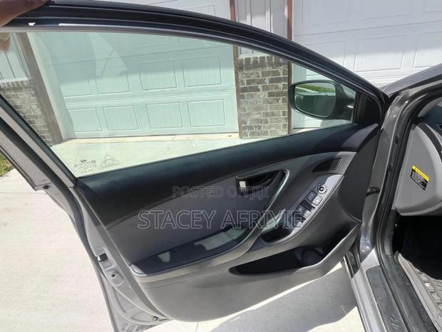 Hyundai Elantra 2013 Silver