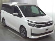 Toyota Voxy 2020 White for sale