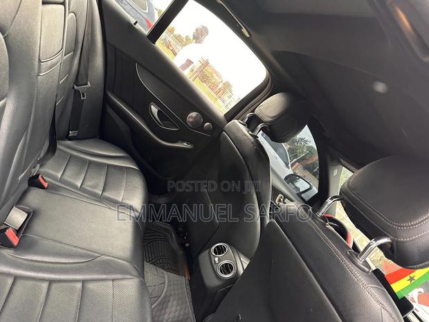 Mercedes-Benz C300 Base 4Matic Sedan AWD (2.0L 4cyl 7A) 2016 White