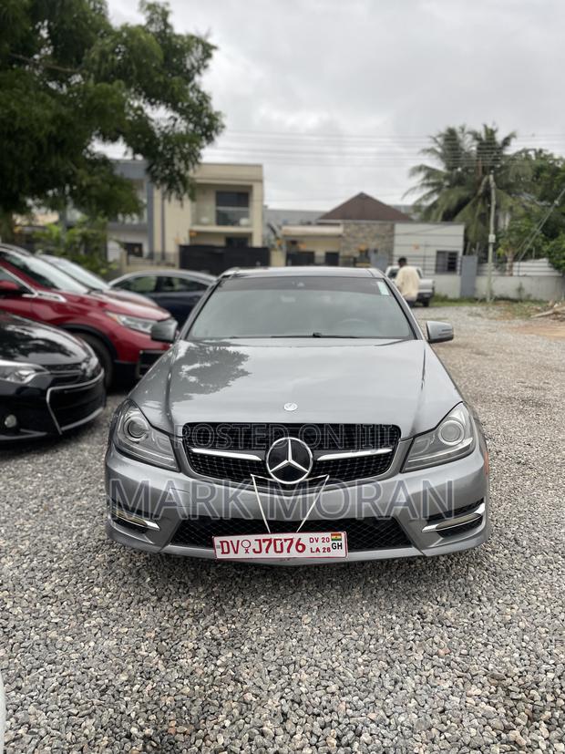 Mercedes-Benz C300 Luxury 4Matic Sedan AWD (3.0L 6cyl 7A) 2012 Gray