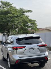 Toyota Highlander Limited 2021 Silver for sale