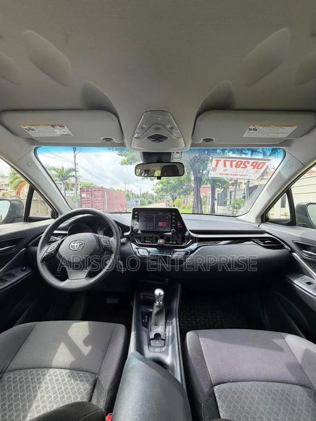Toyota C-HR 2022 Black