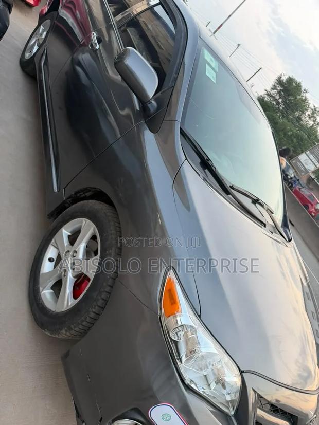 Toyota Corolla 2013