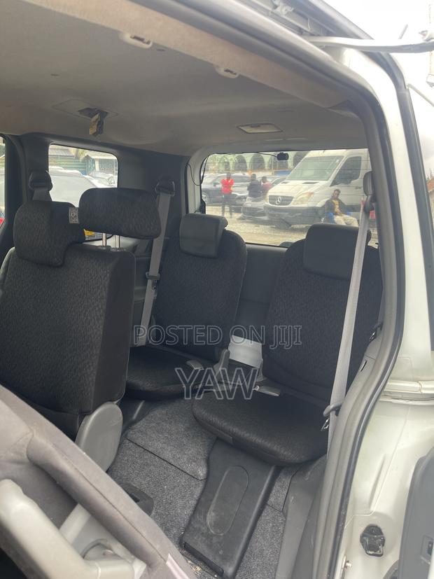 Toyota Sienta 1.5 AWD 2012 White