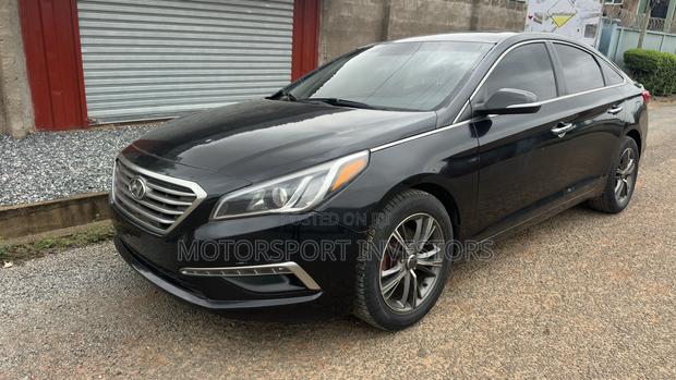 Hyundai Sonata Limited 2.0T Seban (2.0L 4cyl 6A) 2017 Black