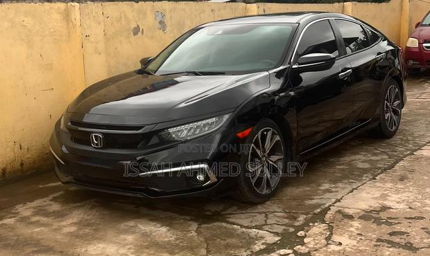 Honda Civic Touring Sedan 2019 Black