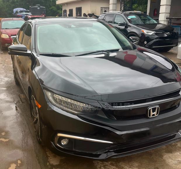Honda Civic Touring Sedan 2019 Black