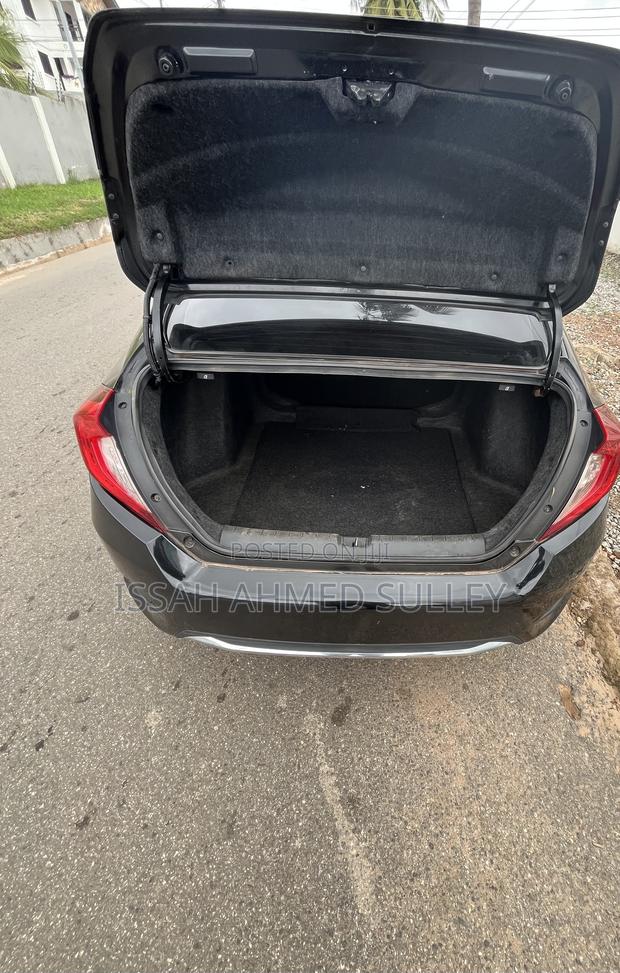 Honda Civic Touring Sedan 2019 Black
