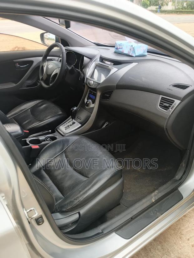 Hyundai Elantra 2013 Silver
