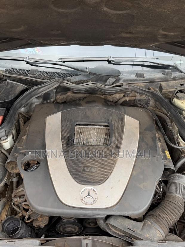 Mercedes-Benz C300 2016 Black