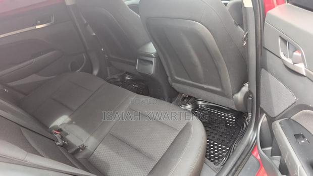 Hyundai Elantra 2019 Red