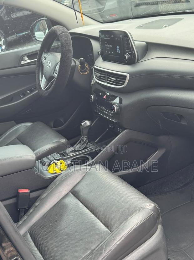 Hyundai Tucson 2021 Black
