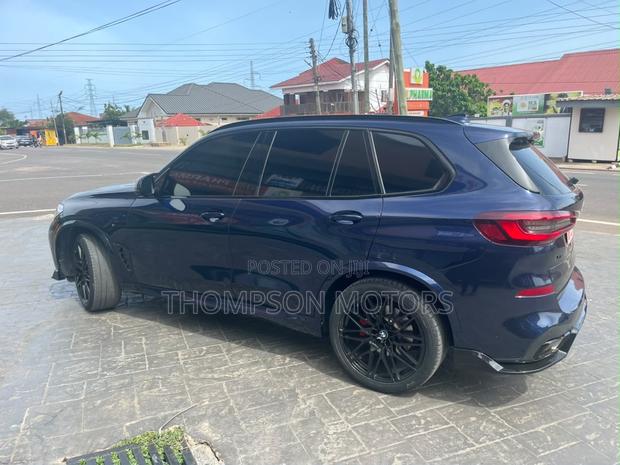 BMW X5 M50i 2023 Blue