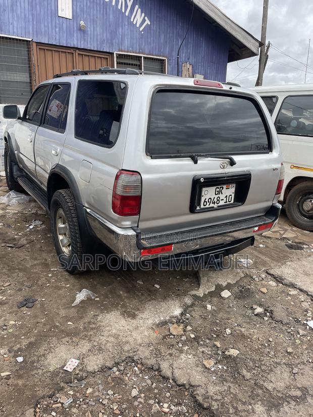 Toyota 4-Runner 2002 Silver