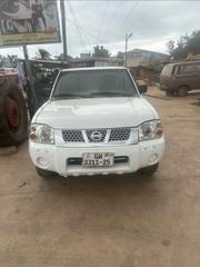 Nissan Hardbody 2010 White for sale