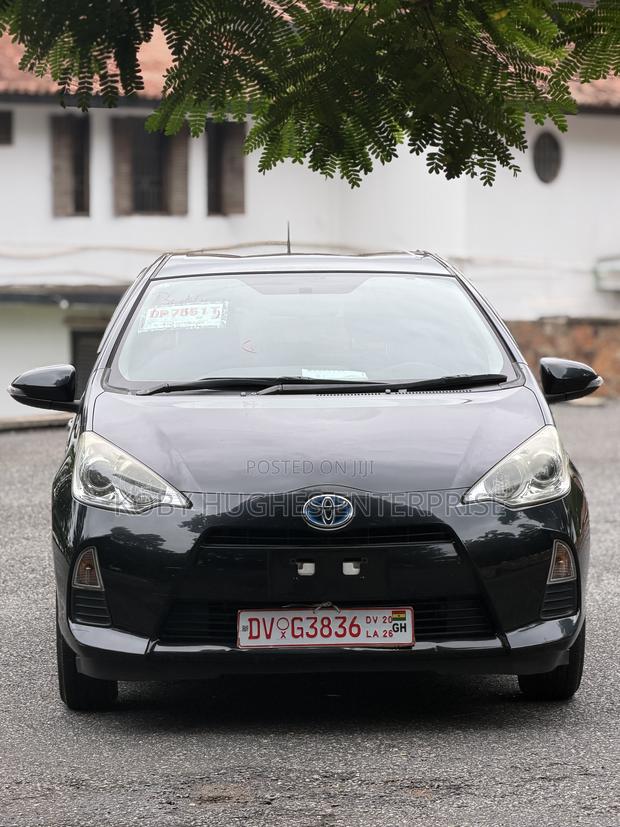 Toyota Aqua 2014 Matt Black