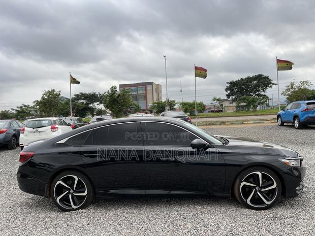 Honda Accord Sport (2.0L 4cyl Turbo 6M) 2019 Black