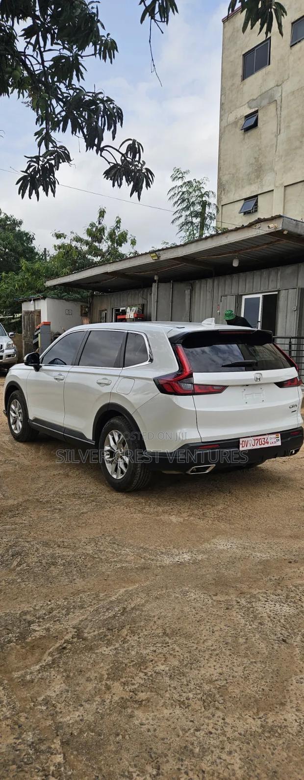 Honda CR-V 2023 White