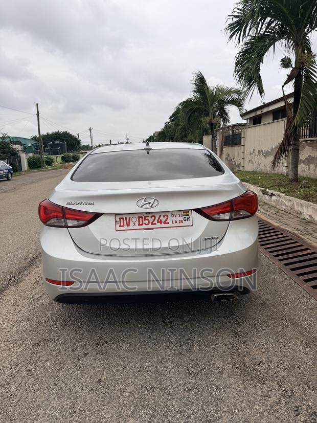 Hyundai Elantra 2014 Silver