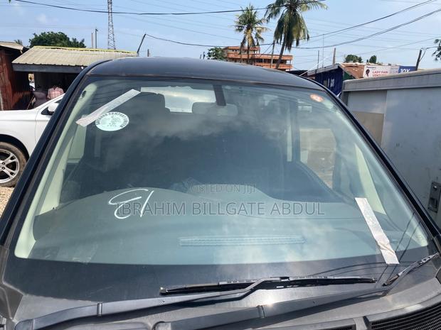 Nissan Serena 2012 Black