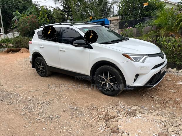 Toyota RAV4 2017 White