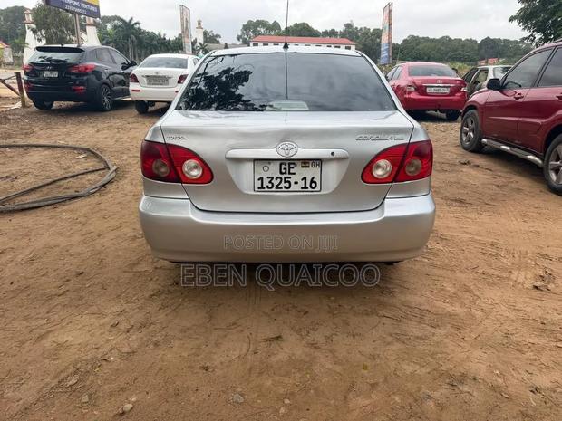 Toyota Corolla 2007 Gold