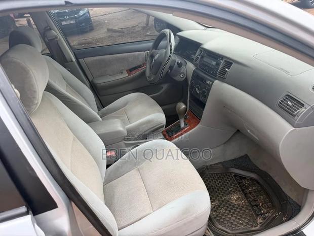 Toyota Corolla 2007 Gold