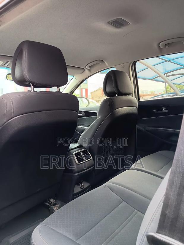 Kia Sorento 4dr SUV 2016 Silver
