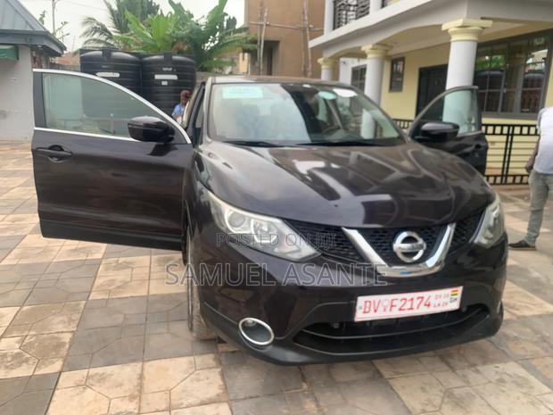 Nissan Qashqai 2015 Black