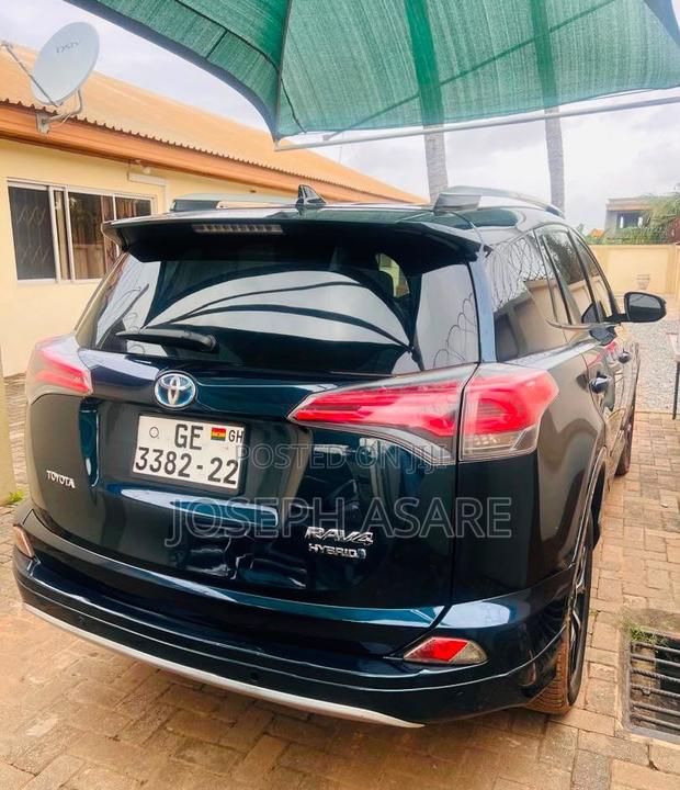 Toyota RAV4 2018 Black