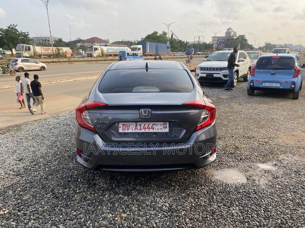 Honda Civic EX 4dr Sedan (2.0L 4cyl) 2017 Gray